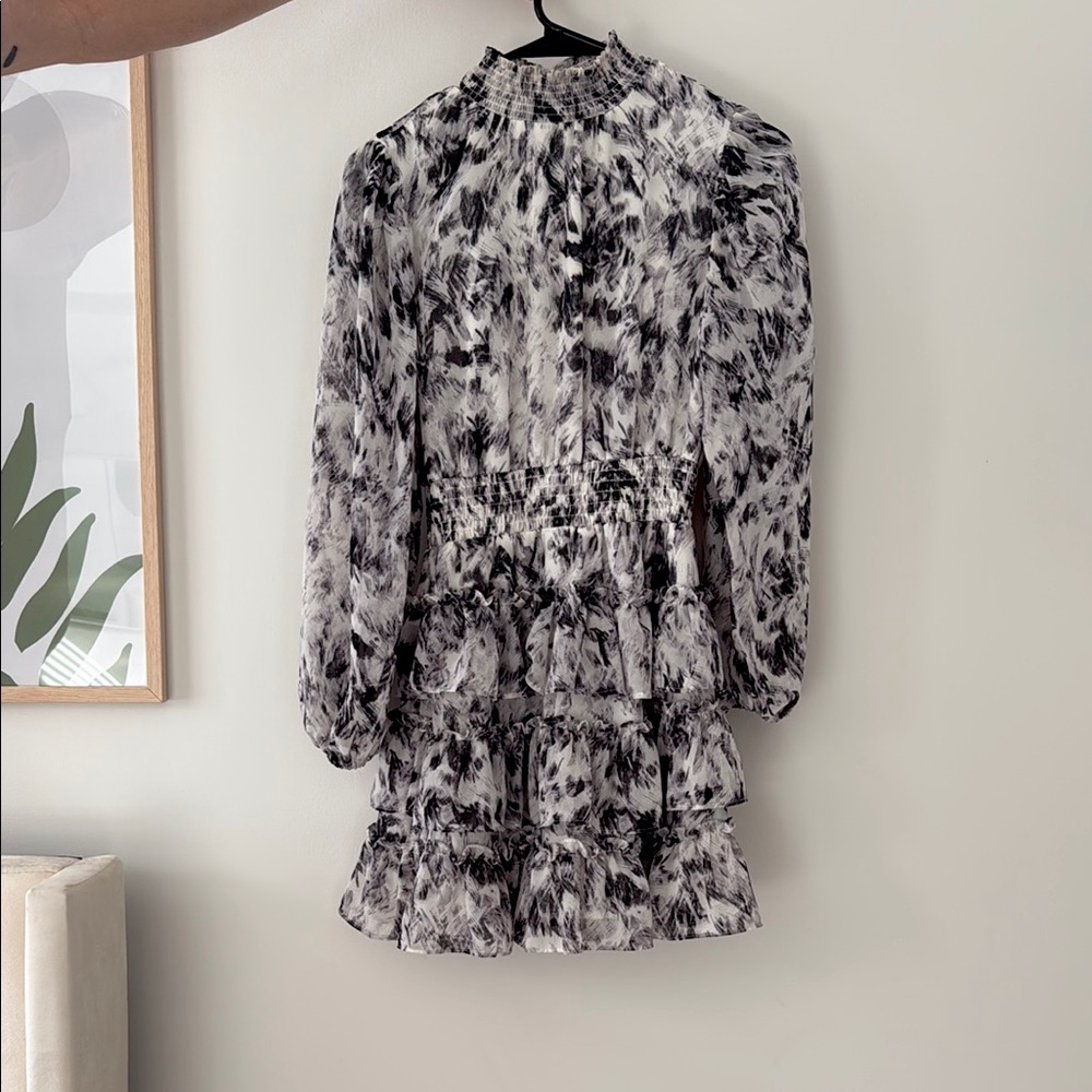 Express Monochrome Long Sleeve Dress